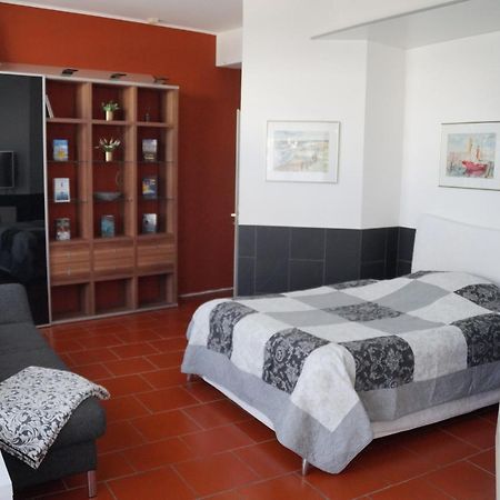 Studio-Apartment - Einraumwohnung Cuxhaven Куксгафен Екстер'єр фото